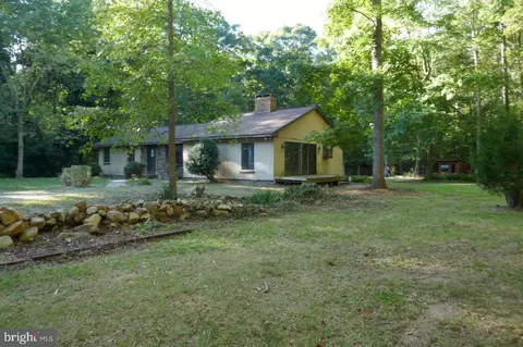 Exterior - 29180 Howell Point Rd, Trappe, MD 21673 photo 2 of 3