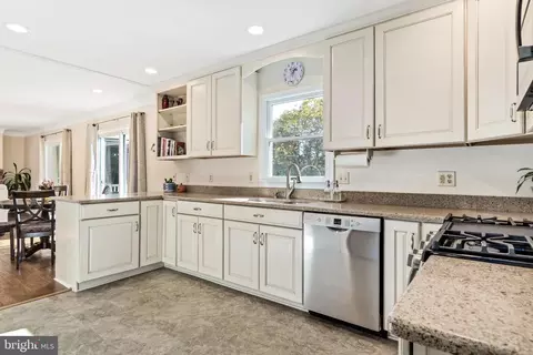 Kitchen - 5600 Marlan Dr, Trappe, MD 21673 photo 3 of 3