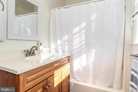 Bath - 5600 Marlan Dr, Trappe, MD 21673 photo 2 of 3