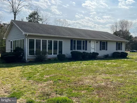 9725 Tilghman Island Rd, Mcdaniel, MD 21647