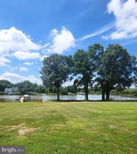 8997 Glebe Creek Rd, Easton, MD 21601
