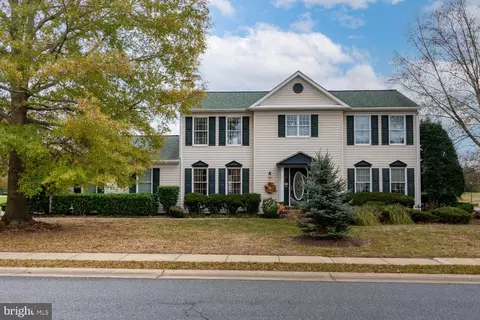 28461 Waterview Dr, Easton, MD 21601