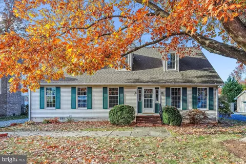 409 Seymour Ave, Saint Michaels, MD 21663