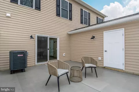 Exterior - 1203 Broad Leaf Ct, Trappe, MD 21673 photo 4 of 4