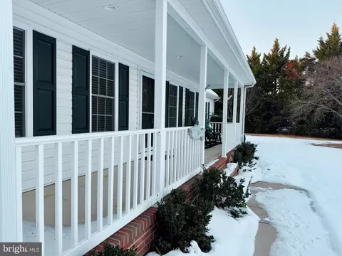 Exterior - 5528 Marlan Dr, Trappe, MD 21673 photo 3 of 12