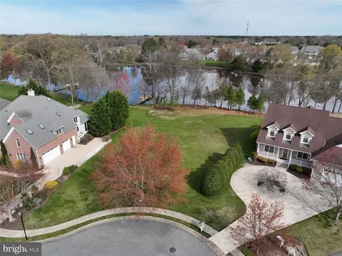 28522 Waterview Dr, Easton, MD 21601