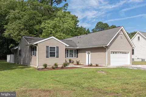 6824 Hopkins Neck Rd, Easton, MD 21601