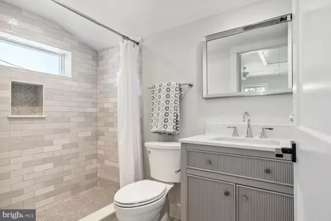 Bath - 8013 Ruby Harrison Rd, Bozman, MD 21612 photo 4 of 4