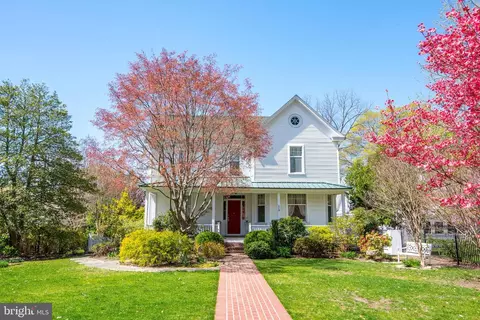 219 S Harrison St, Easton, MD 21601