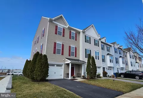 401 Crowberry Cir, Easton, MD 21601