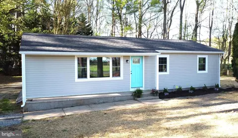 28706 Almshouse Rd, Oxford, MD 21654