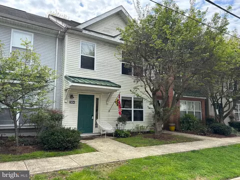510 Brookletts Ave #504, Easton, MD 21601