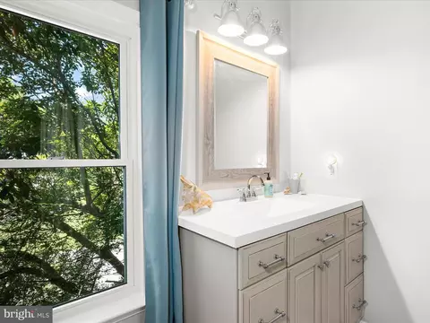 Bath - 7392 Back St, Newcomb, MD 21653 photo 6 of 7