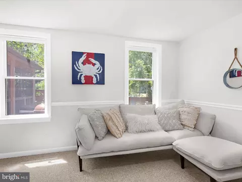 Living - 7392 Back St, Newcomb, MD 21653 photo 4 of 4