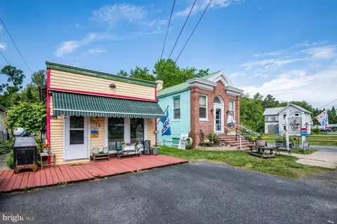 Exterior - 4897 Black Walnut Point Rd, Tilghman, MD 21671 photo 7 of 8