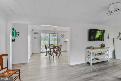 Dining - 4897 Black Walnut Point Rd, Tilghman, MD 21671 photo 1 of 2