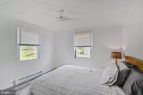 Bedroom - 4897 Black Walnut Point Rd, Tilghman, MD 21671 photo 1 of 4
