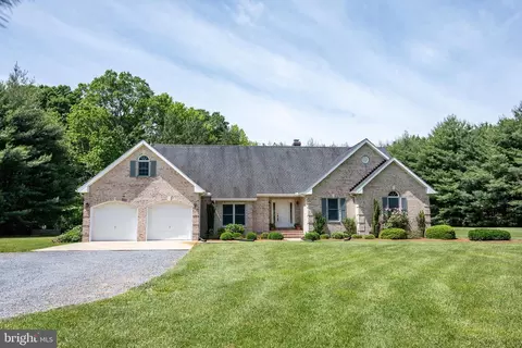 7220 Cabin Cove Rd S, Sherwood, MD 21665