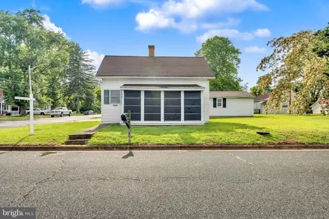 13 Prospect Ave, Easton, MD 21601