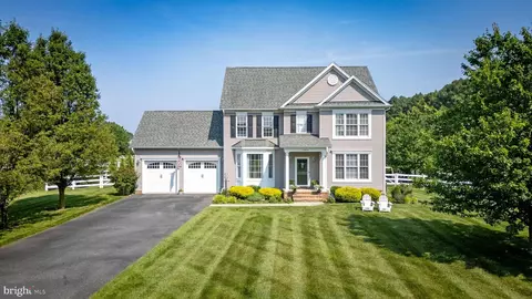 13474 Rustling Oaks Dr, Wye Mills, MD 21679