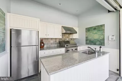 Kitchen - 7090 Cooper Point Rd, Bozman, MD 21612 photo 5 of 5