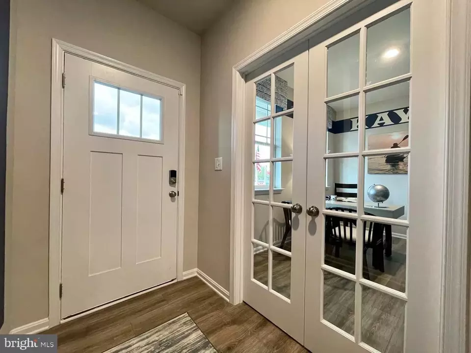 Entry Way - 29884 Londyn Ln, Easton, MD 21601 photo 2 of 20