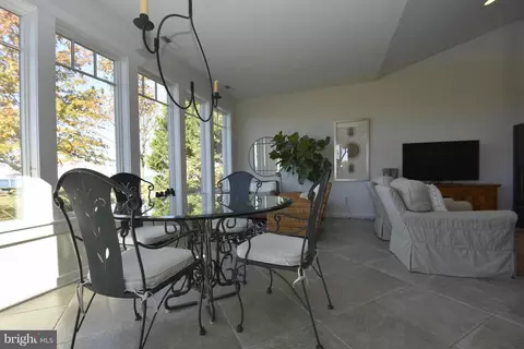 Dining - 6050 Sunset Ln, Tilghman, MD 21671 photo 4 of 4
