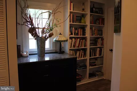 Entry Way - 6050 Sunset Ln, Tilghman, MD 21671 photo 8 of 8