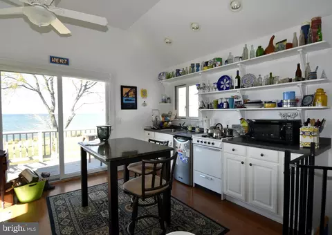 Kitchen - 6050 Sunset Ln, Tilghman, MD 21671 photo 5 of 5