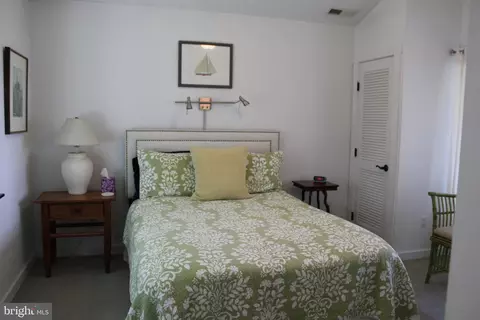 Bedroom - 6050 Sunset Ln, Tilghman, MD 21671 photo 3 of 9