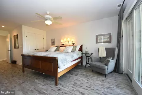 Bedroom - 6050 Sunset Ln, Tilghman, MD 21671 photo 1 of 9