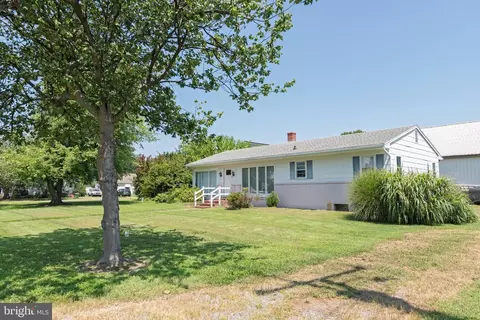 21749 Camper Cir, Tilghman, MD 21671