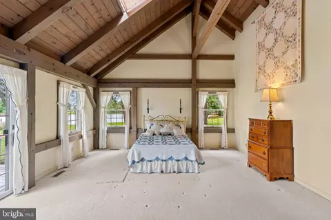 Bedroom - 9190 Pennywhistle Dr, Mcdaniel, MD 21647 photo 2 of 9