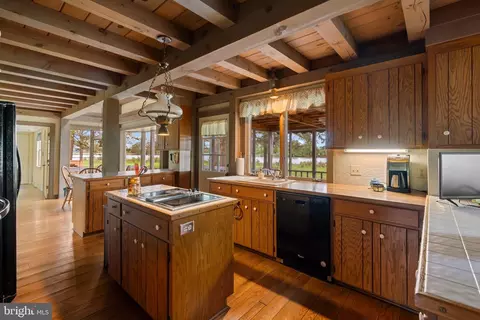 Kitchen - 9190 Pennywhistle Dr, Mcdaniel, MD 21647 photo 4 of 4