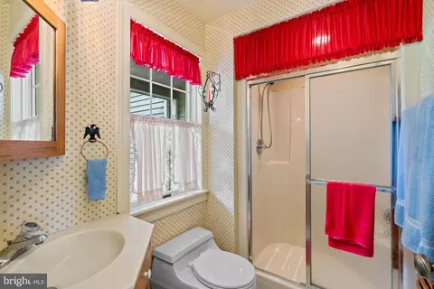 Bath - 9190 Pennywhistle Dr, Mcdaniel, MD 21647 photo 5 of 5