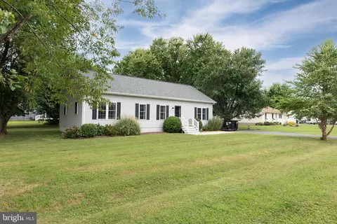 5440 Anchor Rd, Tilghman, MD 21671