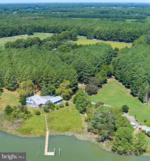 8095 Church Neck Rd, Saint Michaels, MD 21663