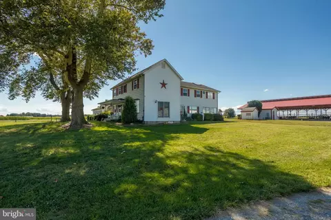 10380 Chapel Rd, Easton, MD 21601