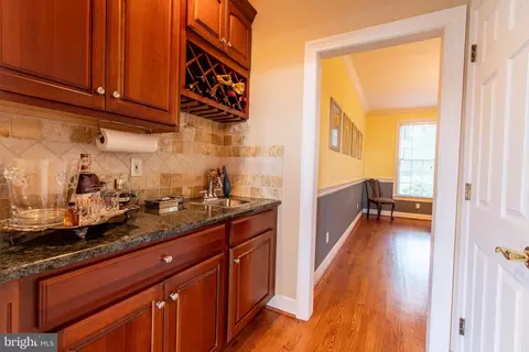 Entry Way - 9262 Macks Ln, Mcdaniel, MD 21647 photo 3 of 11