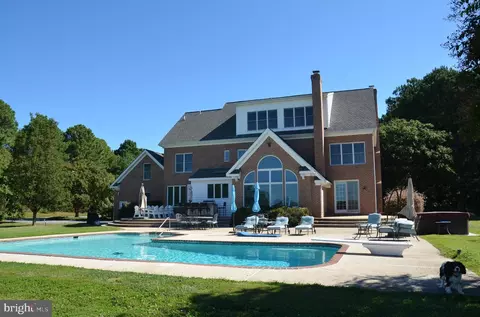 Exterior - 9262 Macks Ln, Mcdaniel, MD 21647 photo 5 of 13