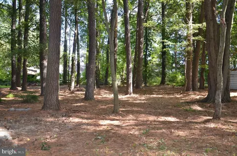 912 Calvert Ave, Saint Michaels, MD 21663