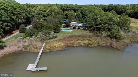 23869 New Land Dr, Saint Michaels, MD 21663
