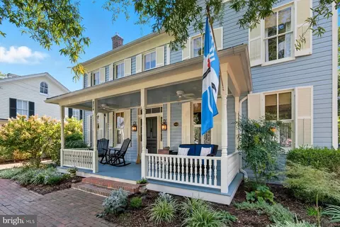 204 Mulberry St, Saint Michaels, MD 21663