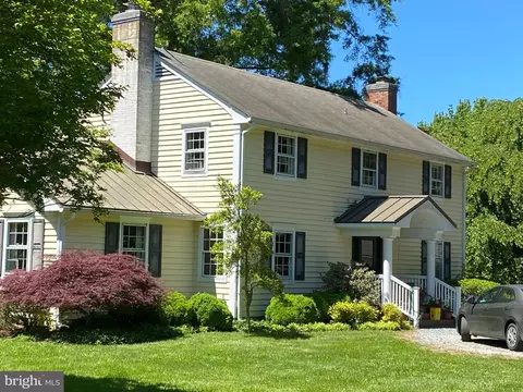 6680 Peachblossom Point Rd, Easton, MD 21601