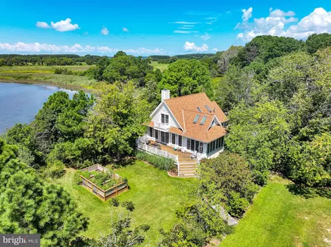 6271 Neavitt Manor Rd, Neavitt, MD 21652