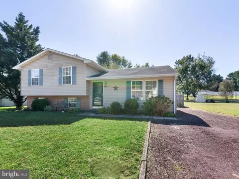 29400 Golton Dr, Easton, MD 21601