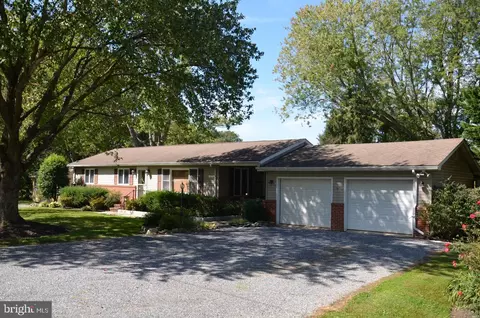 27240 Hayward Trl, Easton, MD 21601