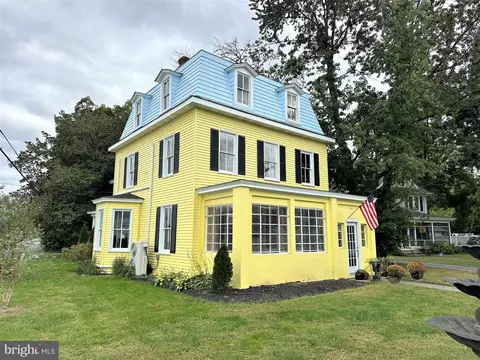 Exterior - 3971 Main St, Trappe, MD 21673 photo 3 of 9