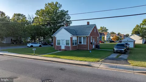 305 Port St, Easton, MD 21601