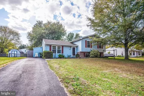 9134 Honeysuckle Dr, Easton, MD 21601